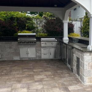 Custom Outdoor Kitchens